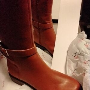New York & Company Tan Heeled Boots